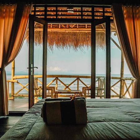 pondok bamboo villa Batununggul Exteriör bild
