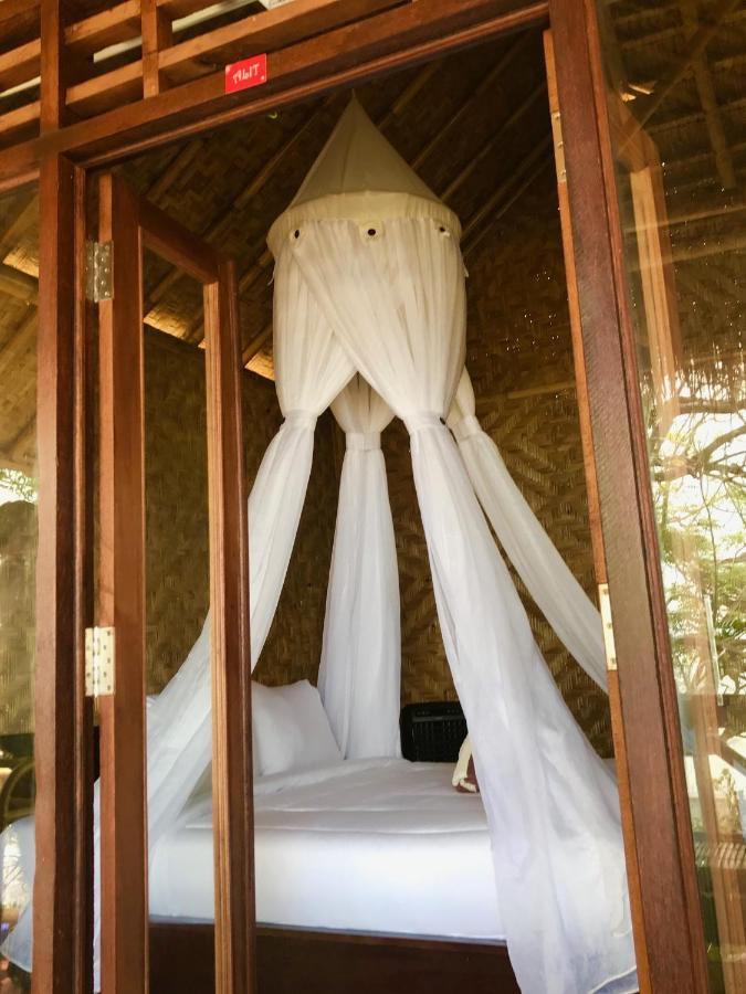 pondok bamboo villa Batununggul Exteriör bild